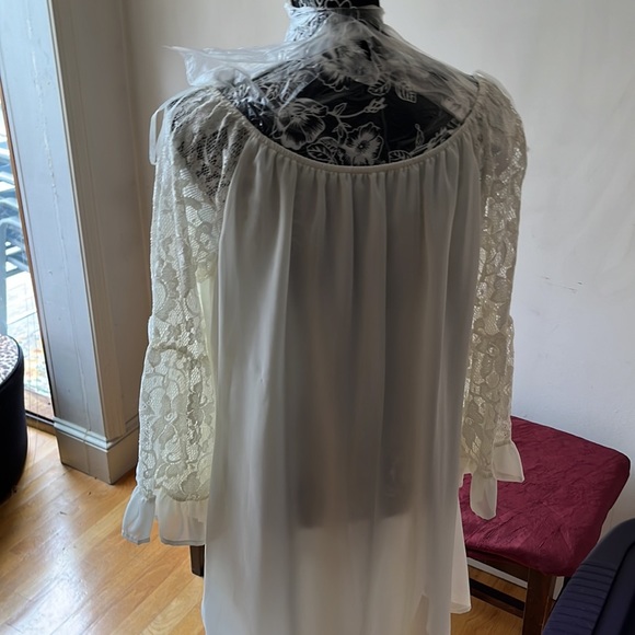 VOLL large Ivory off shoulder lined dress with lace sleeve bell sleeve NWT - Picture 6 of 9